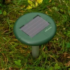 4 X Woodside Solar Powered Garden Sonic Wave Mole/Rat/Rodent Repeller Repellent -Serene Spaces KSRJTYZXXJY