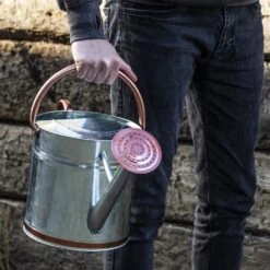 Woodside 9L Metal Garden And Plant Watering Can With Rose -Serene Spaces LLR4ZWMBZUX