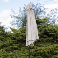 Woodside Large 2.7m Garden Parasol Umbrella With Winding Crank & Tilt Sand -Serene Spaces PBYSR43ONJJ