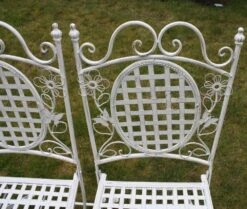 Maribelle Folding Garden Patio Furniture Set Round Table And Two Square Chairs -Serene Spaces PRNS5HJYERN