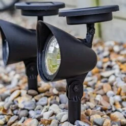 6 X Solar Spot Lights Sun Powered 3 LED Garden Outdoor Garden Lamps Woodside -Serene Spaces TWWV4POA55E